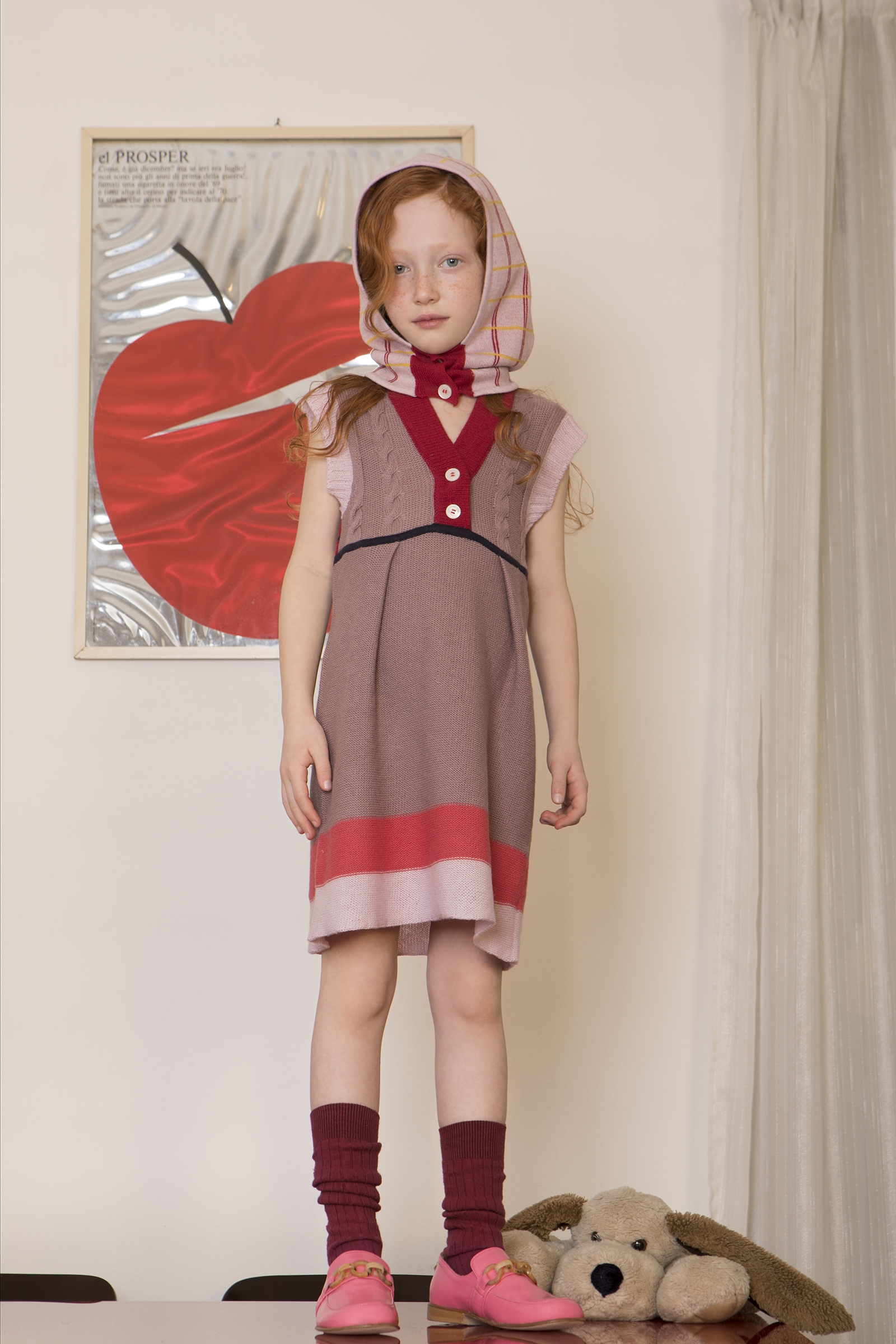 LIGNE NOIRE is a contemporary fashion label for kids